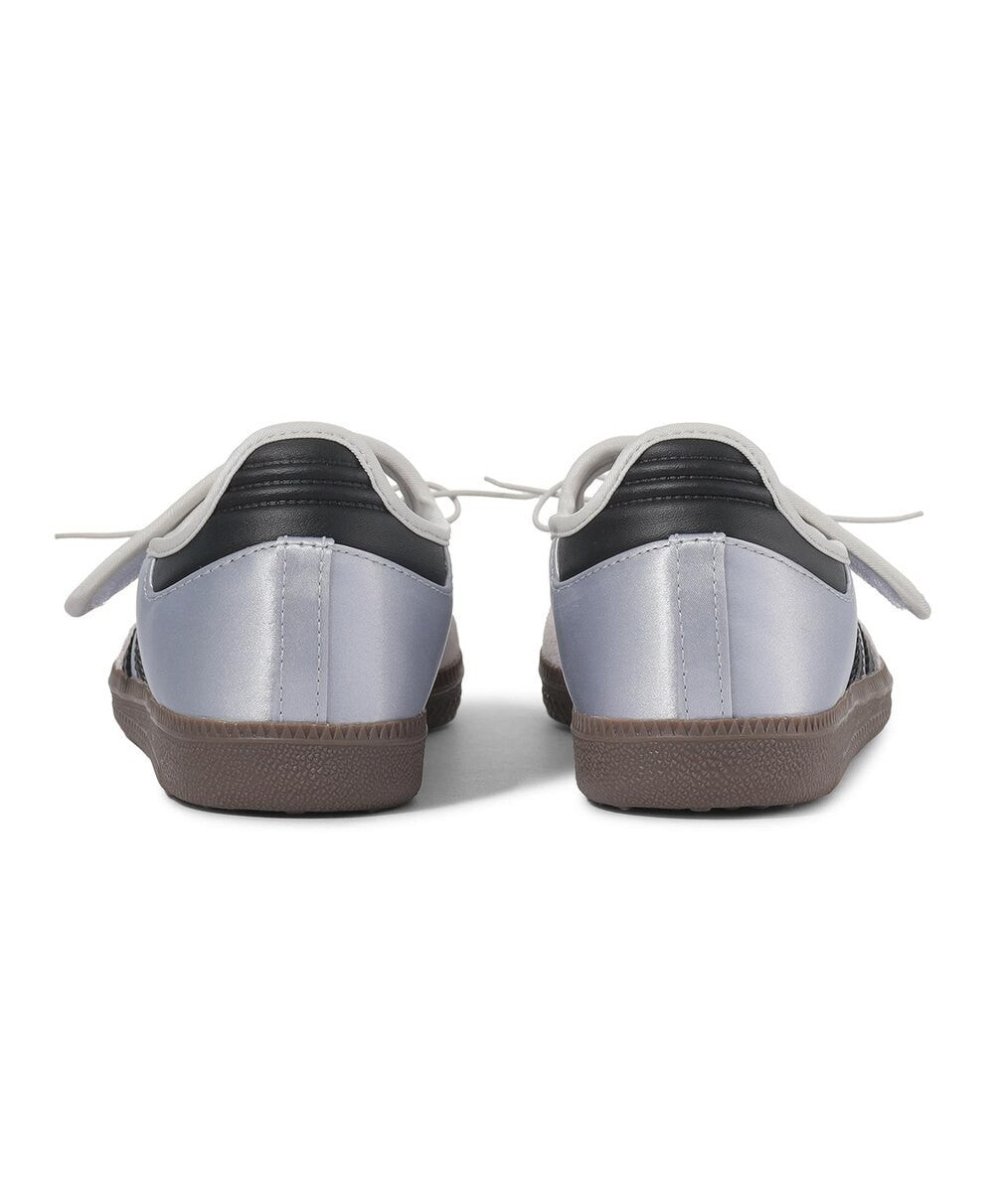 KZ8951 adidas Samba Jane "Silver Metallic/Core Black/Gum" (Women's)