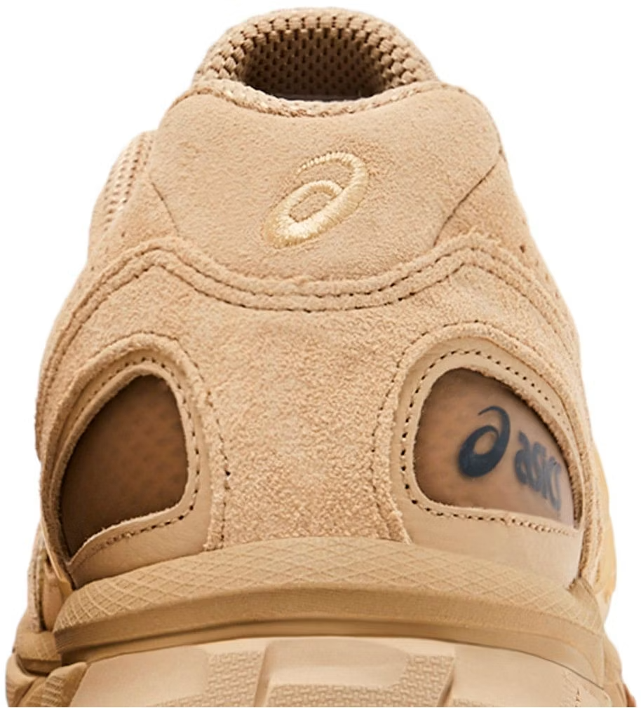 1203A226-200 A.P.C. Ã Asics Gel-Sonoma 15-50 "Beige" (Men's)