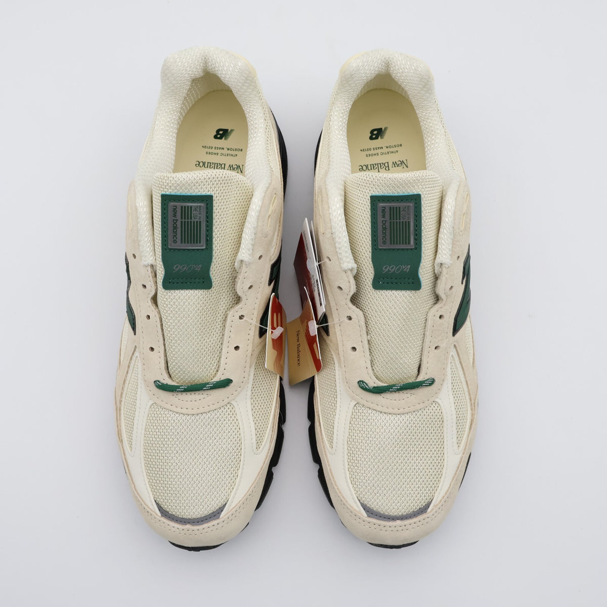 U990GB4 New Balance 990V4 Macadamia Nut (Men's)