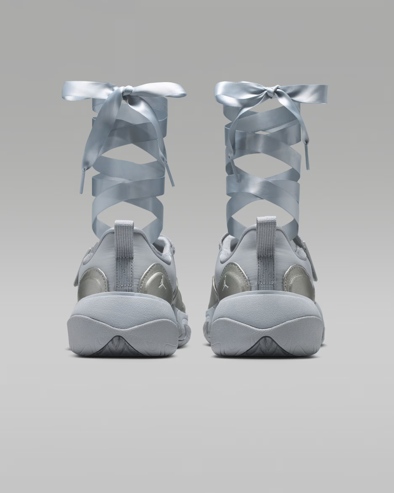 IB8597-002 Nike Jordan Pointe "Metallic Silver/Smoke Grey" (Women's)