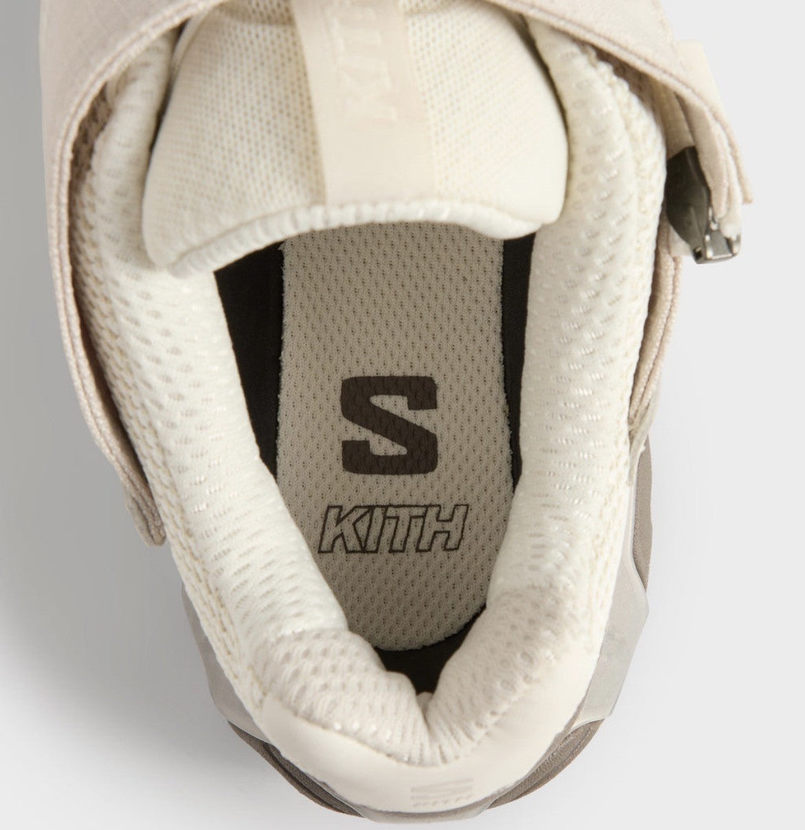 L45451100 KITH Salomon XT-Voyager 2 Vanilla Ice Rainy Day Falcon (Men's)