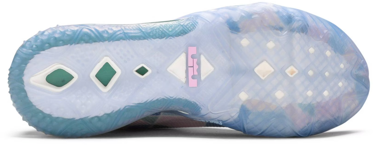 CV7562-101 atmos Ã Nike LeBron 18 Low "Cherry Blossom" (Unisex)