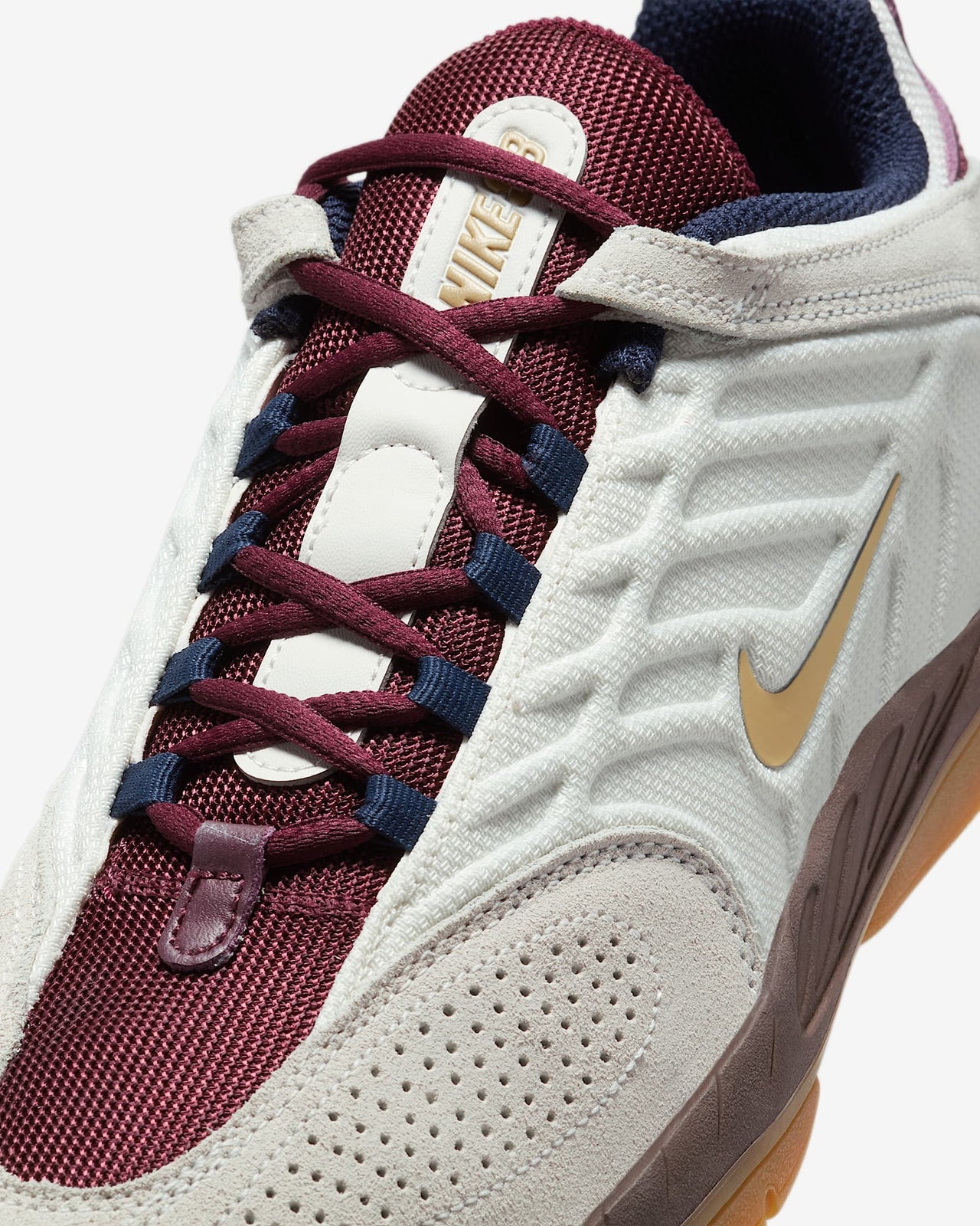 FD4691-005 Nike SB Vertebrae Phantom Burgundy Crush Baroque Brown (Men's)