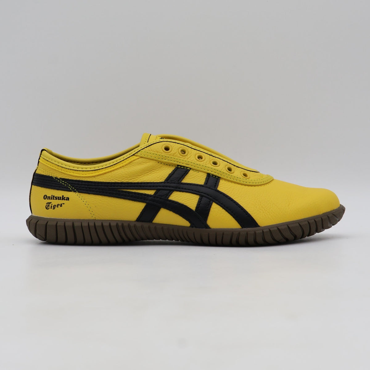 1183C529-750 Onitsuka Tiger Tsunahiki Slip On Sunflower Yellow Black (Men's)