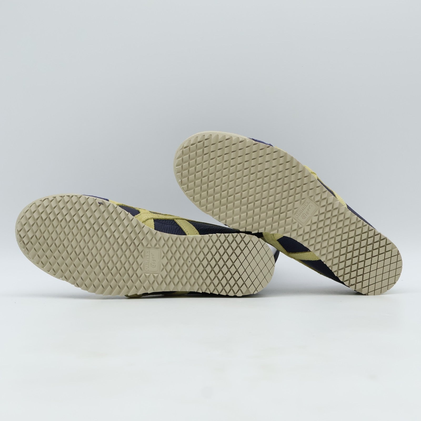 1183C015-400 Onitsuka Tiger Mexico 66 SD VIN Peacoat Wheat Yellow (Men's)