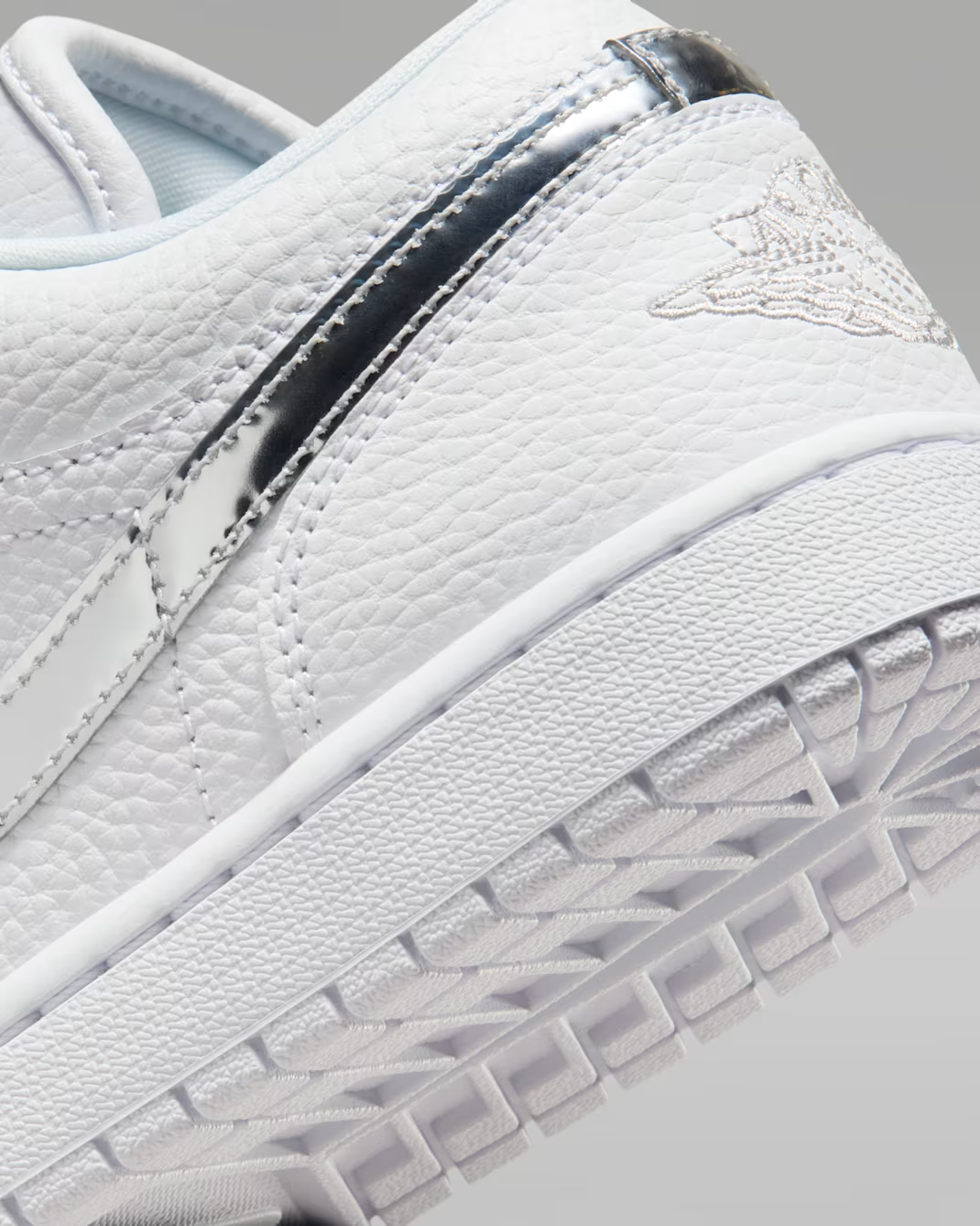 IQ9381-100 Nike Women's Air Jordan 1 Low "White/Metallic Silver"