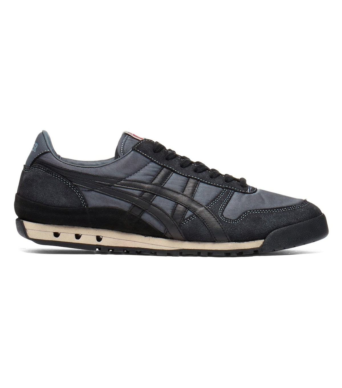 1183C588-001 Onitsuka Tiger NIPPON MADE Ultimate 81 NM Black (Men's)