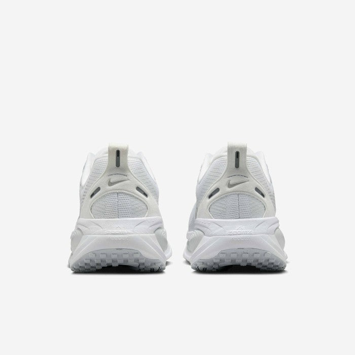 HM6804-104 Nike Vomero 8  White Photon Dust Summit White  Metallic Silve(Women's