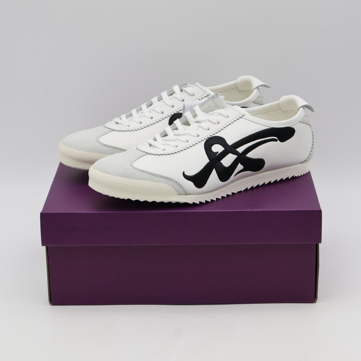 1181A628-100 Onitsuka Tiger NIPPON MADE Mexico 66 Deluxe White/Black (Men's)