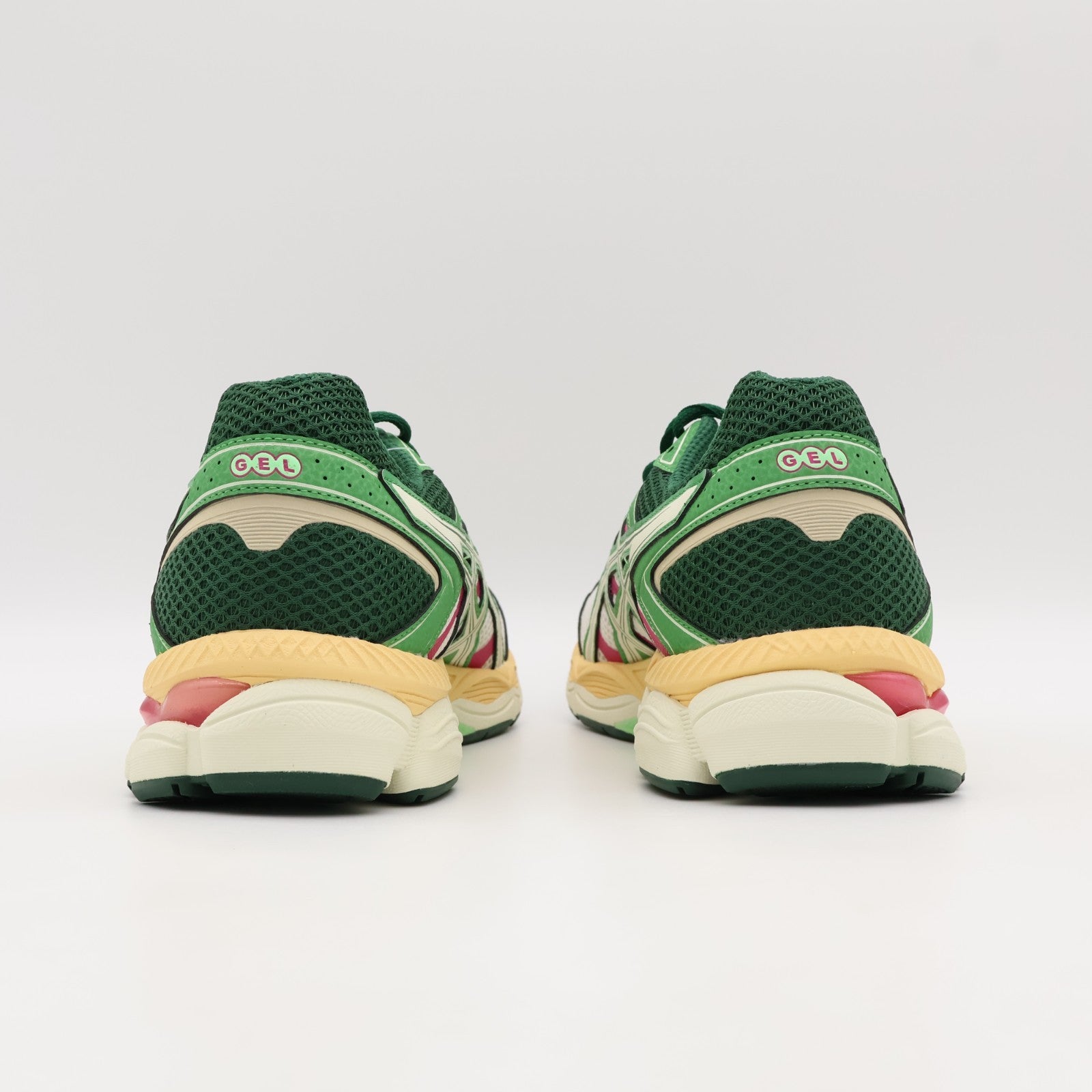 1203A763-100 Asics Gel-Cumulus 16 Cream Ivory (Men's)