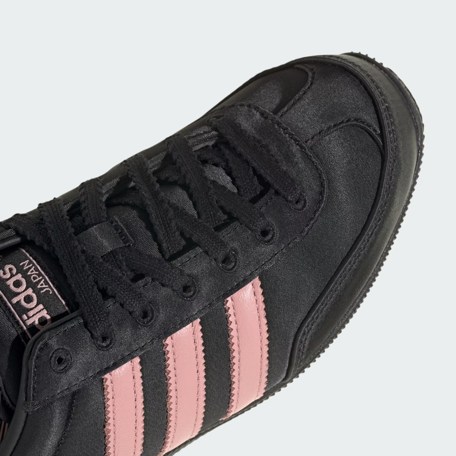 KI4250 adidas Originals Japan Core Black Wonder Mauve (Women's)