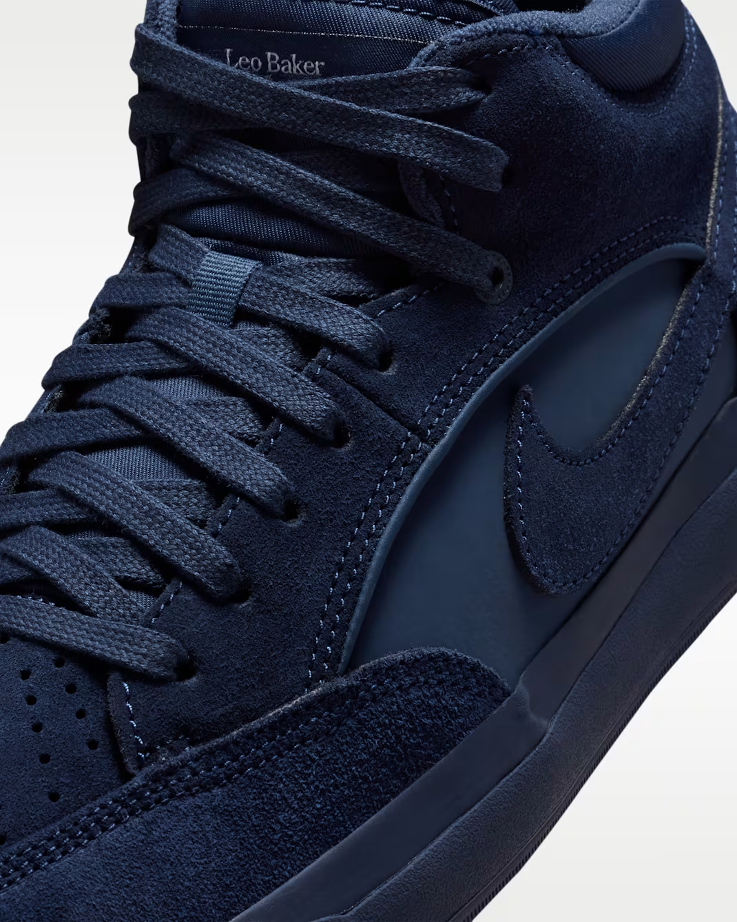 IR1889-400 Nike SB React Leo "Navy" (Men's)