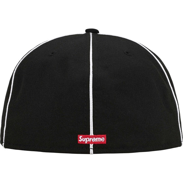 Supreme Piping Script Logo New Era Black