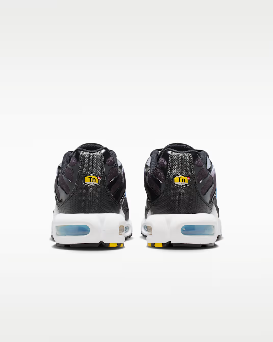 DM0032-042 Nike Air Max Plus "Black/Light Smoke Grey" (Men's)