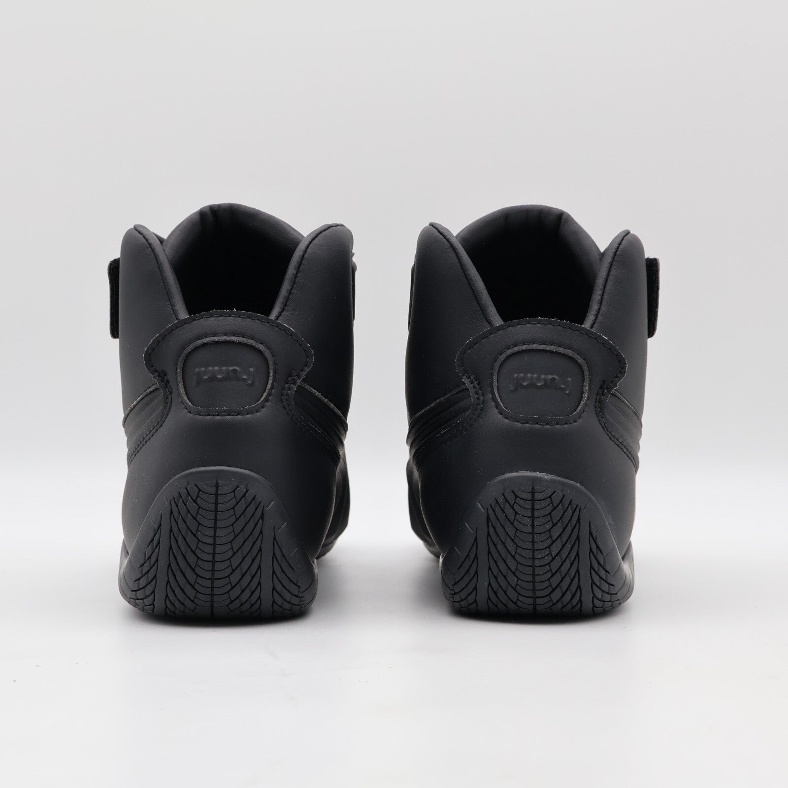 401054-01 JUUN.J Ã Puma Speedcat Mid Puma Black (Women's)