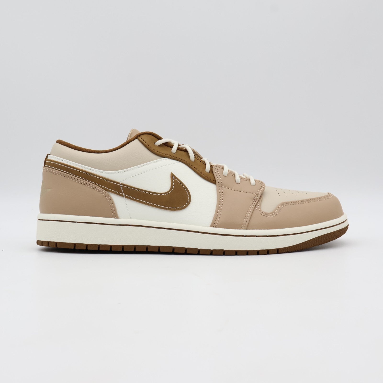 HF5753-221 Nike Air Jordan 1 Low SE Hemp White (Men's)