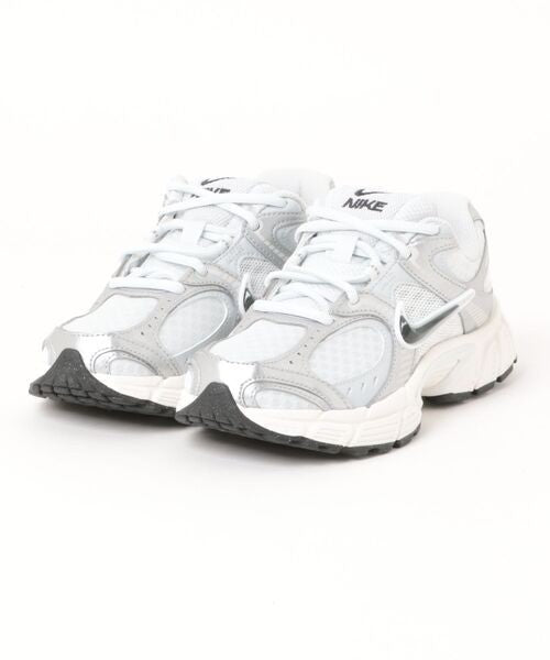 WIO8436 NIKE V5 RNR PRM (Women's)
