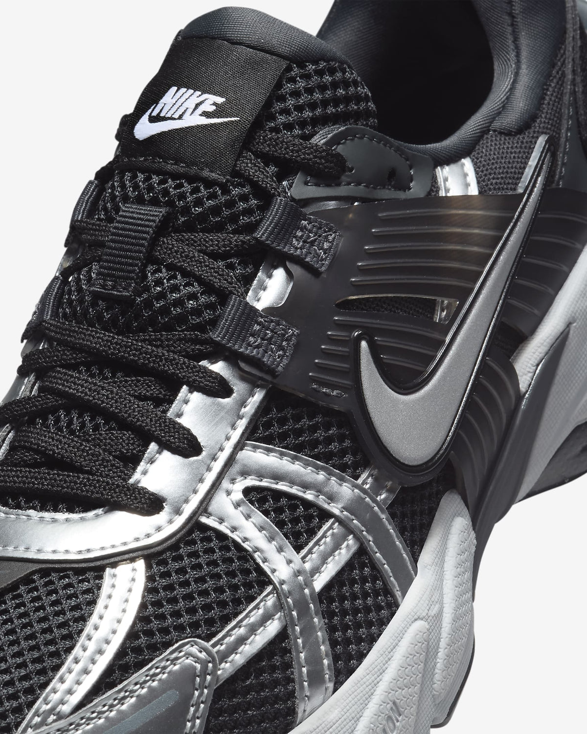 FD0736-005 Nike V2K Run Black Anthracite Dark Smoke Grey Silver (Women's)