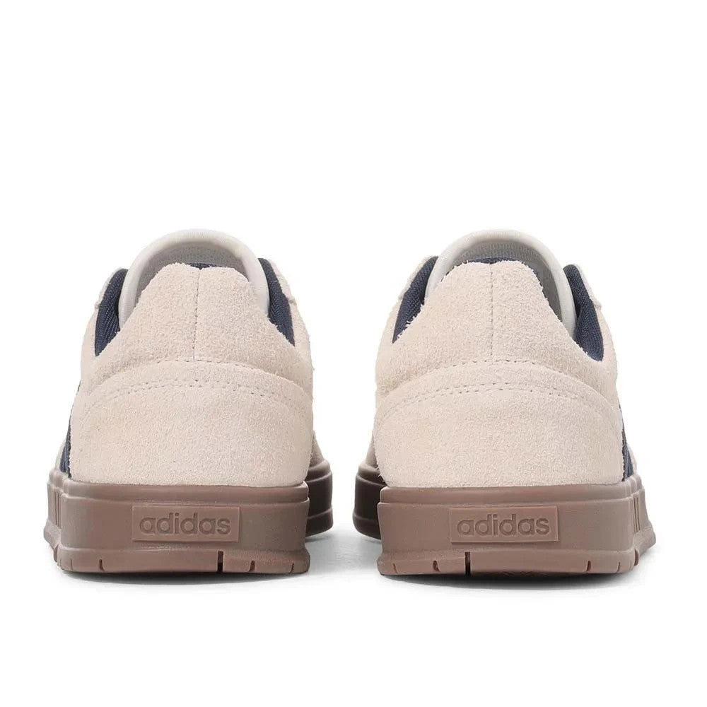 LB8421 adidas Gradas 2.0 (Women's)