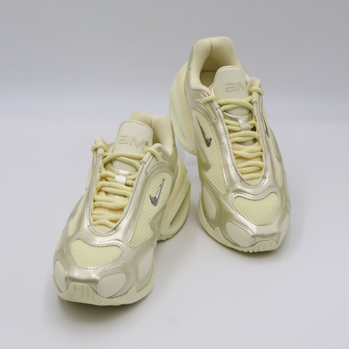 FV1920-700 Nike Women's Air Max Muse Alabaster Metallic Silver (Women's)