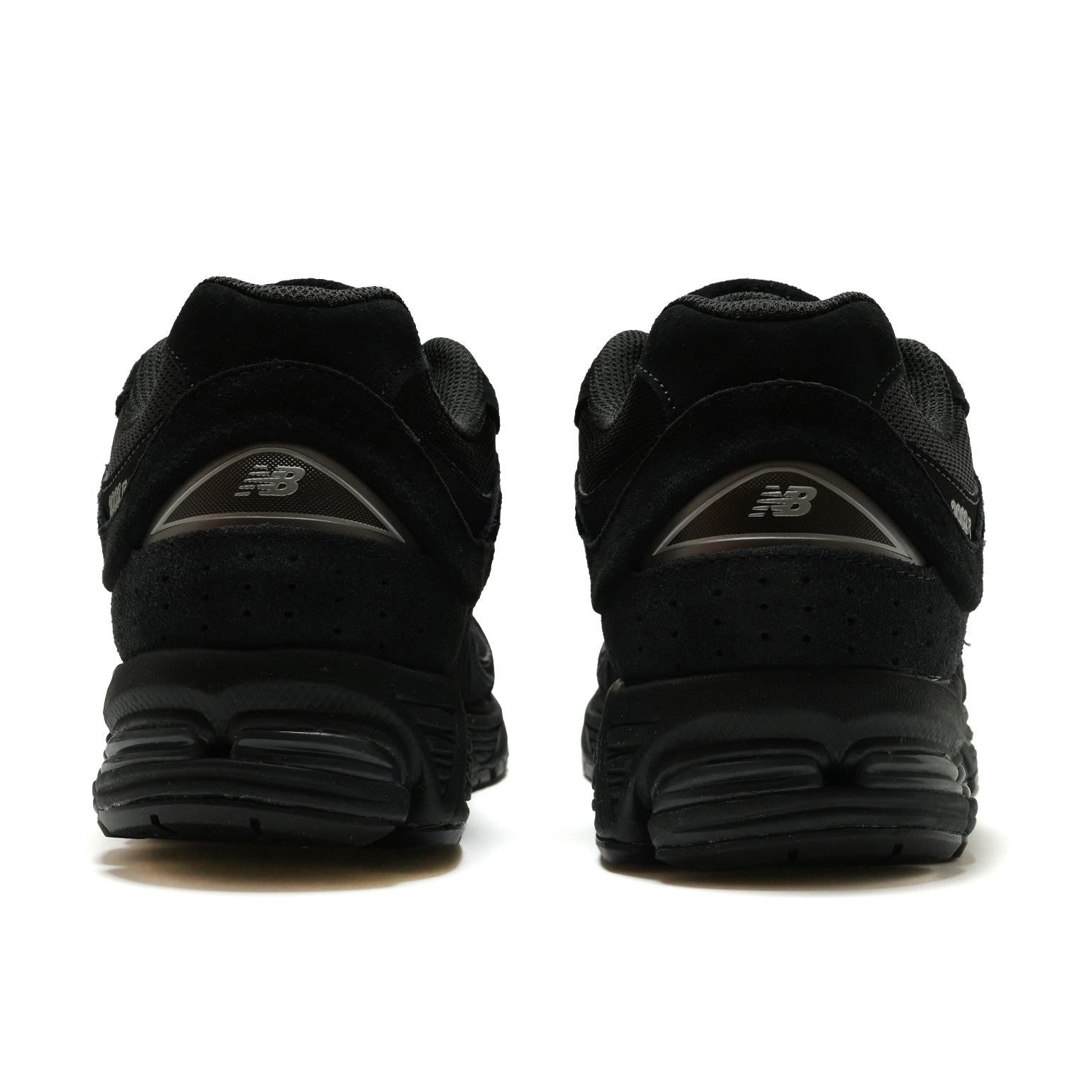 U200278J New Balance 2002R Black (Men's)