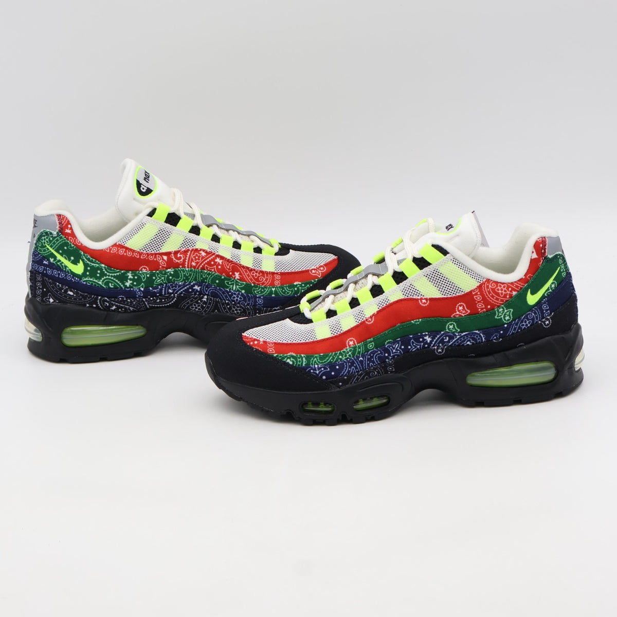IQ0620-100 Nike Air Max 95 Big Bubble SP Paisley Bandana (Men's)