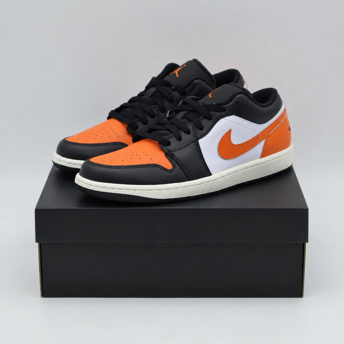 553558-081 Nike Air Jordan 1 Low Shattered Backboard (2025) (Men's)