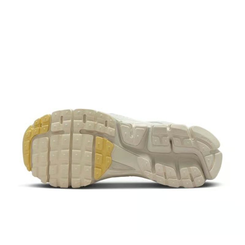 HJ3846-133 Nike Zoom Vomero 5 Sail/Pale Ivory/Soft Yellow (Women's)