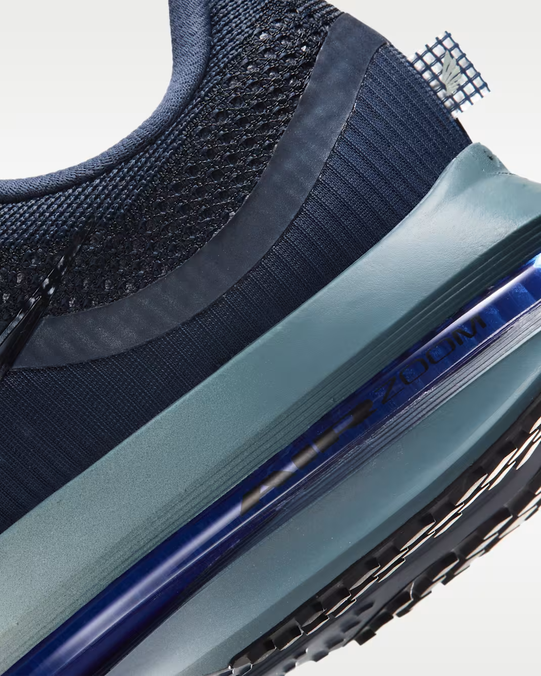 HQ2592-023 Nike Pegasus Premium "Smoky Blue/Dark Slate" (Men's)