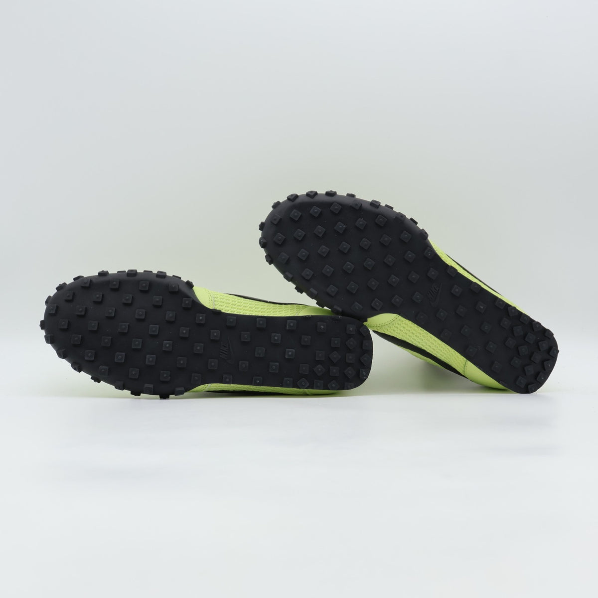 IM8673-300 Nike Waffle Racer SE "Limelight/Black"