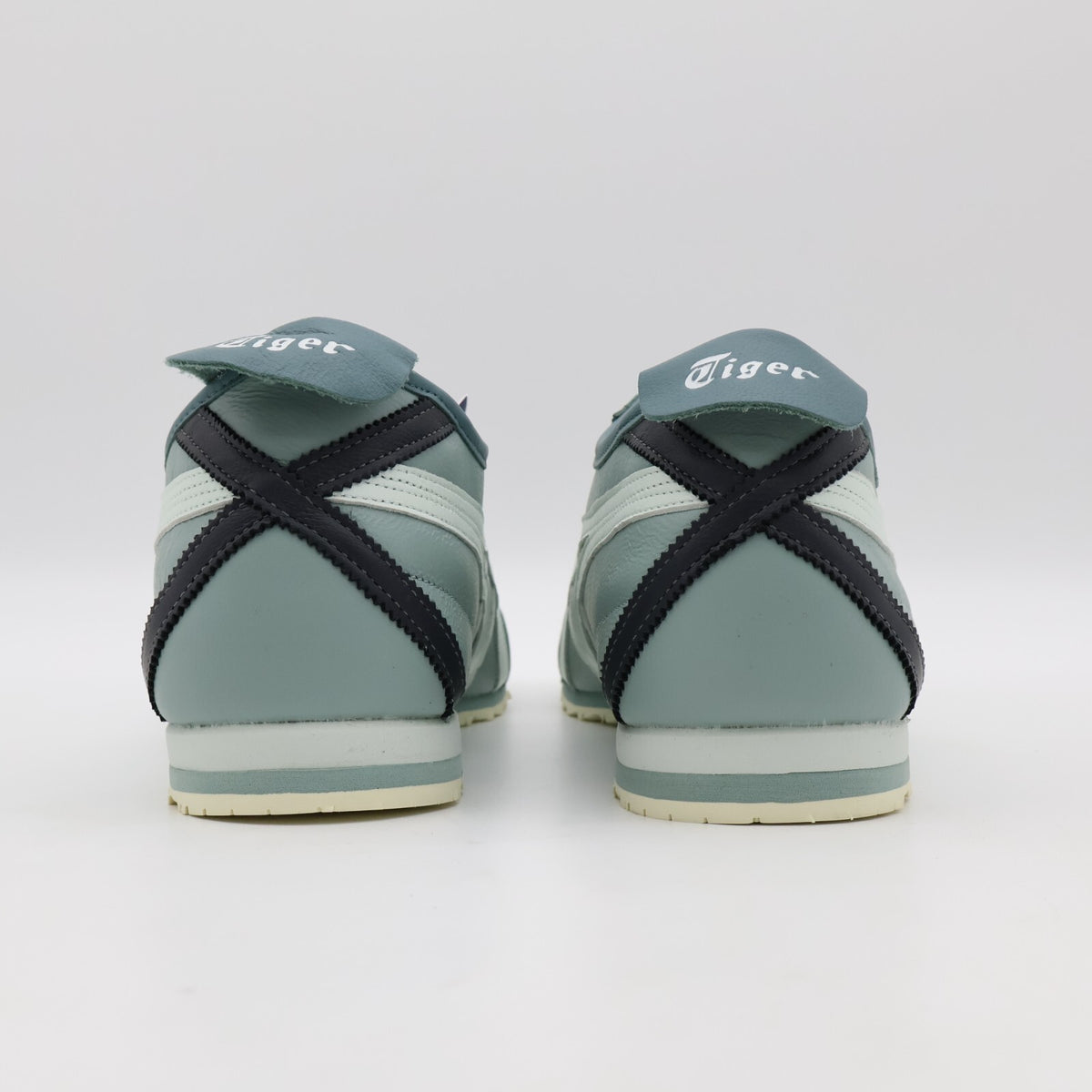 1183A872-402 Onitsuka Tiger MEXICO 66 SD OCEAN HAZE PALE MINT (Men's)