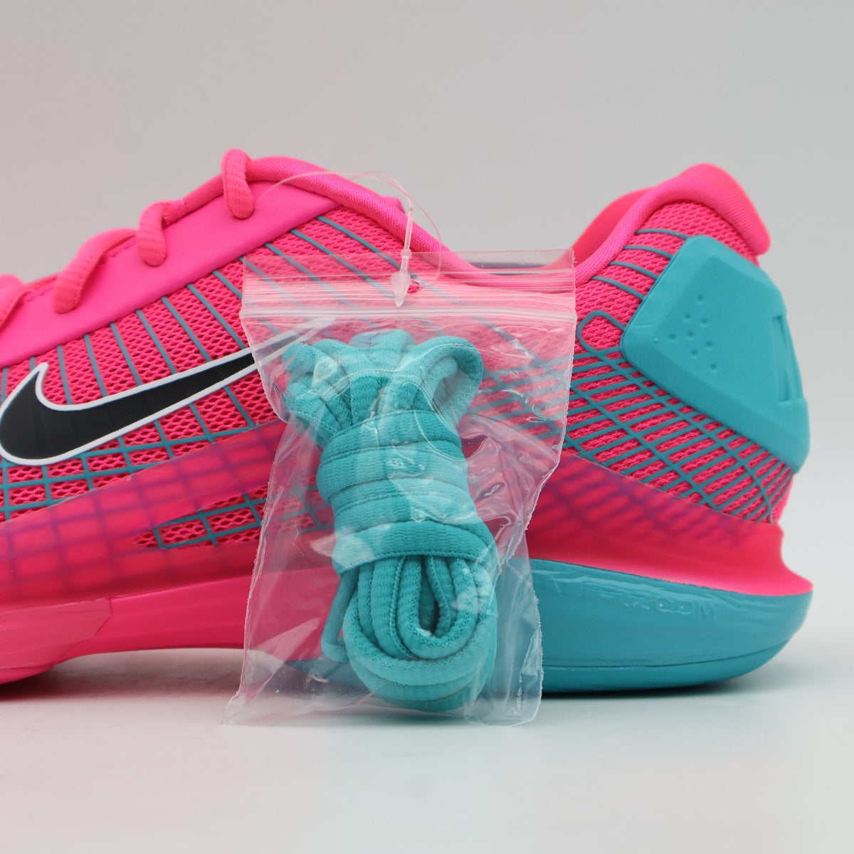 HV1488-600 Nike Zoom Vapor 12 Hypersmash Miami (Men's)