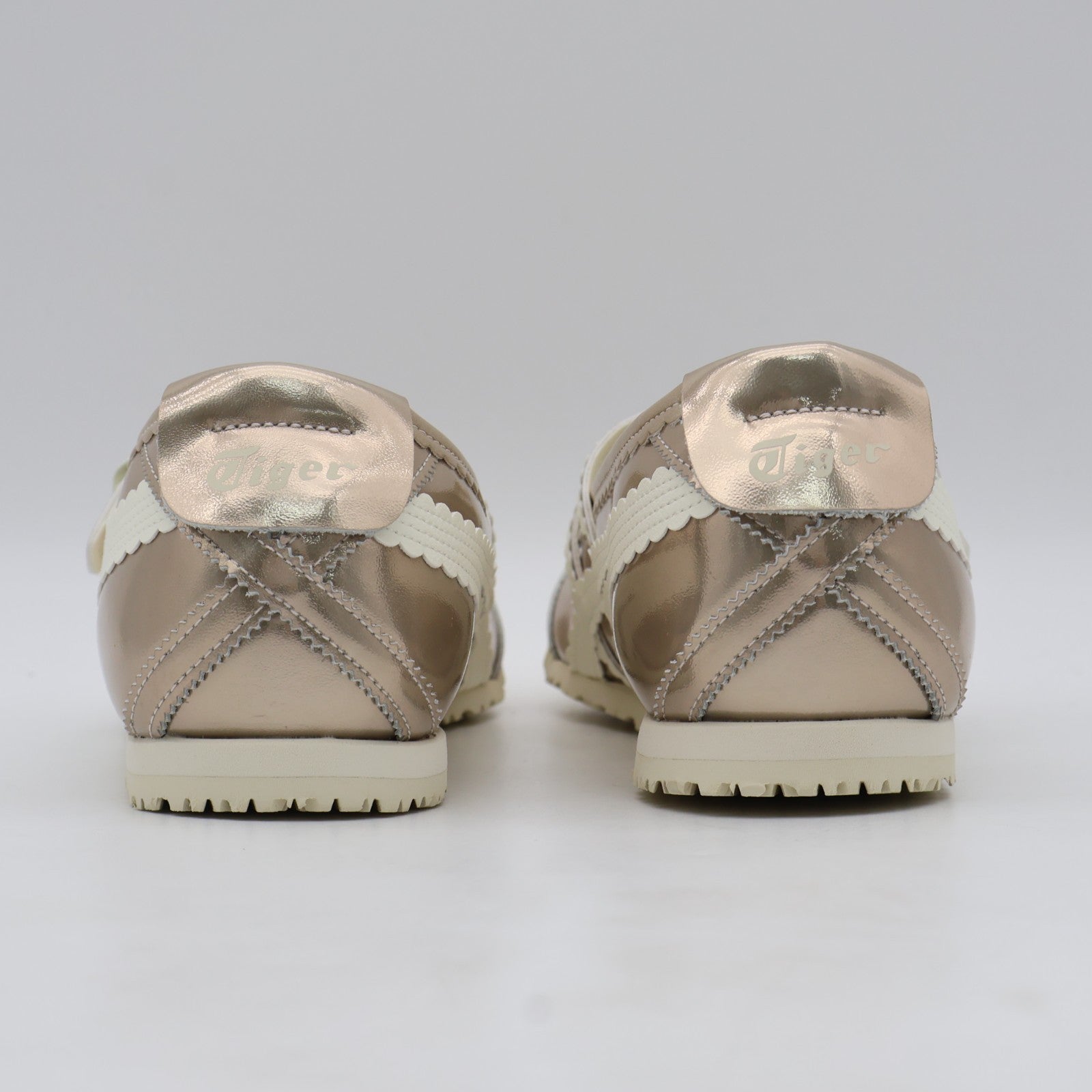 1182A708-250 Onitsuka Tiger Mexico 66 TGRS Champagne Cream (Women's)
