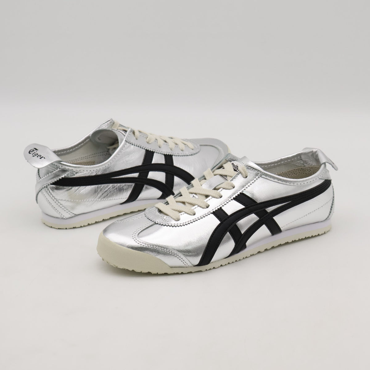 1183B566-020 Onitsuka Tiger Mexico 66 Pure Silver Black (Men's)