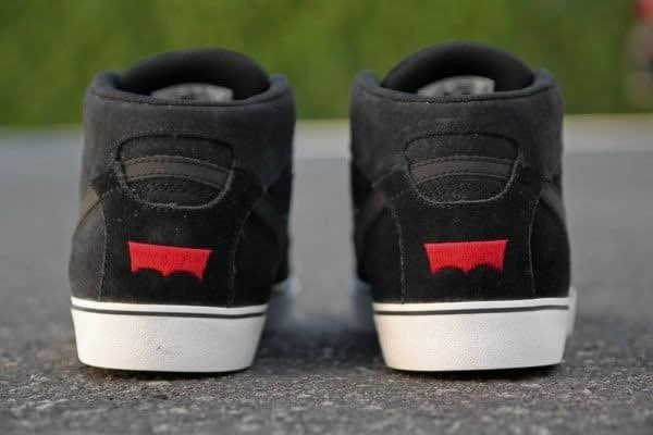 472660-003 Leviâs x Nike SB Omar Salazar LR "Black" (Men's)