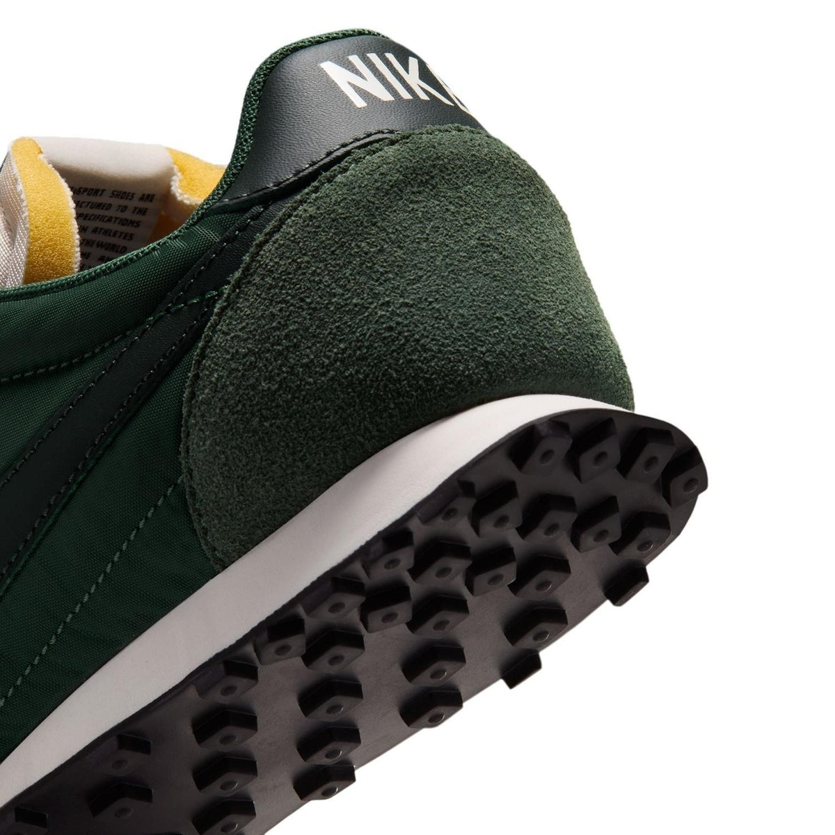 IM8658-302 Nike WAFFLE RACER (Men's)
