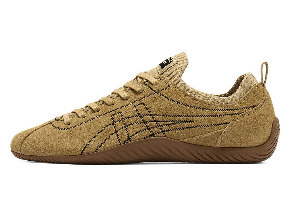 1183C489-250 Onitsuka Tiger Sclaw "Camel Beige/Black" (Men's)