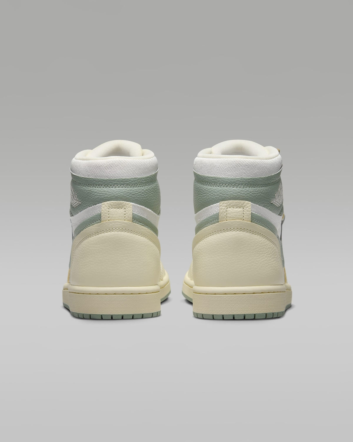 FB9891-104 Nike Air Jordan 1 High MM Jade Smoke (Women's)