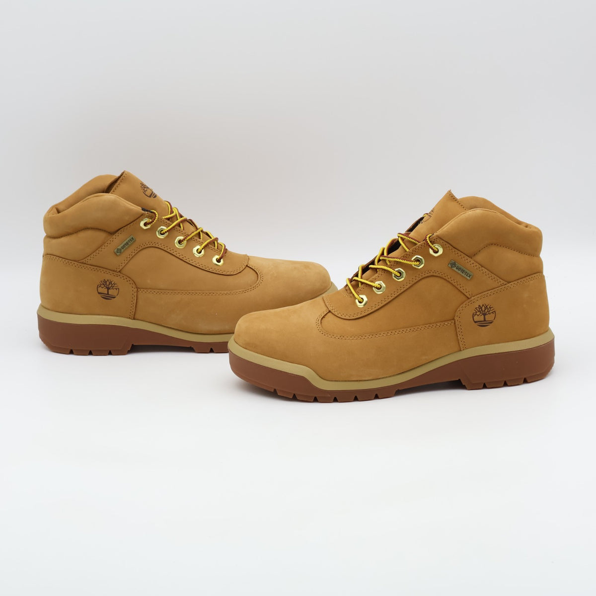 TB0A6GAU754 BEAMS Ã Timberland Field Boots GORE-TEX Wheat (Men's)
