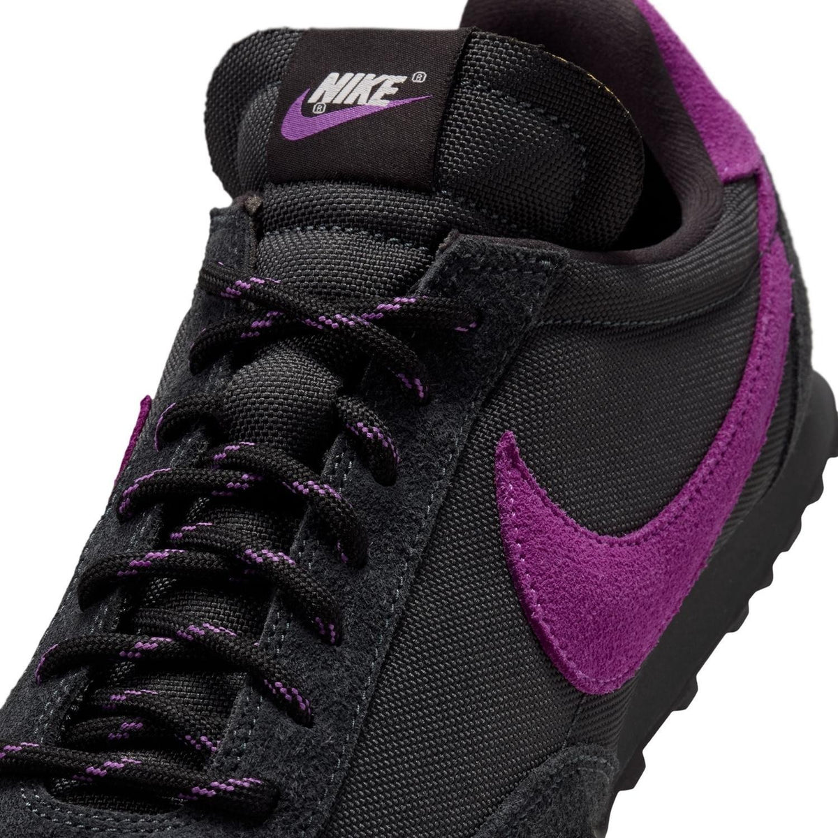 IQ0377-001 Nike WAFFLE RACER '26 (Men's)