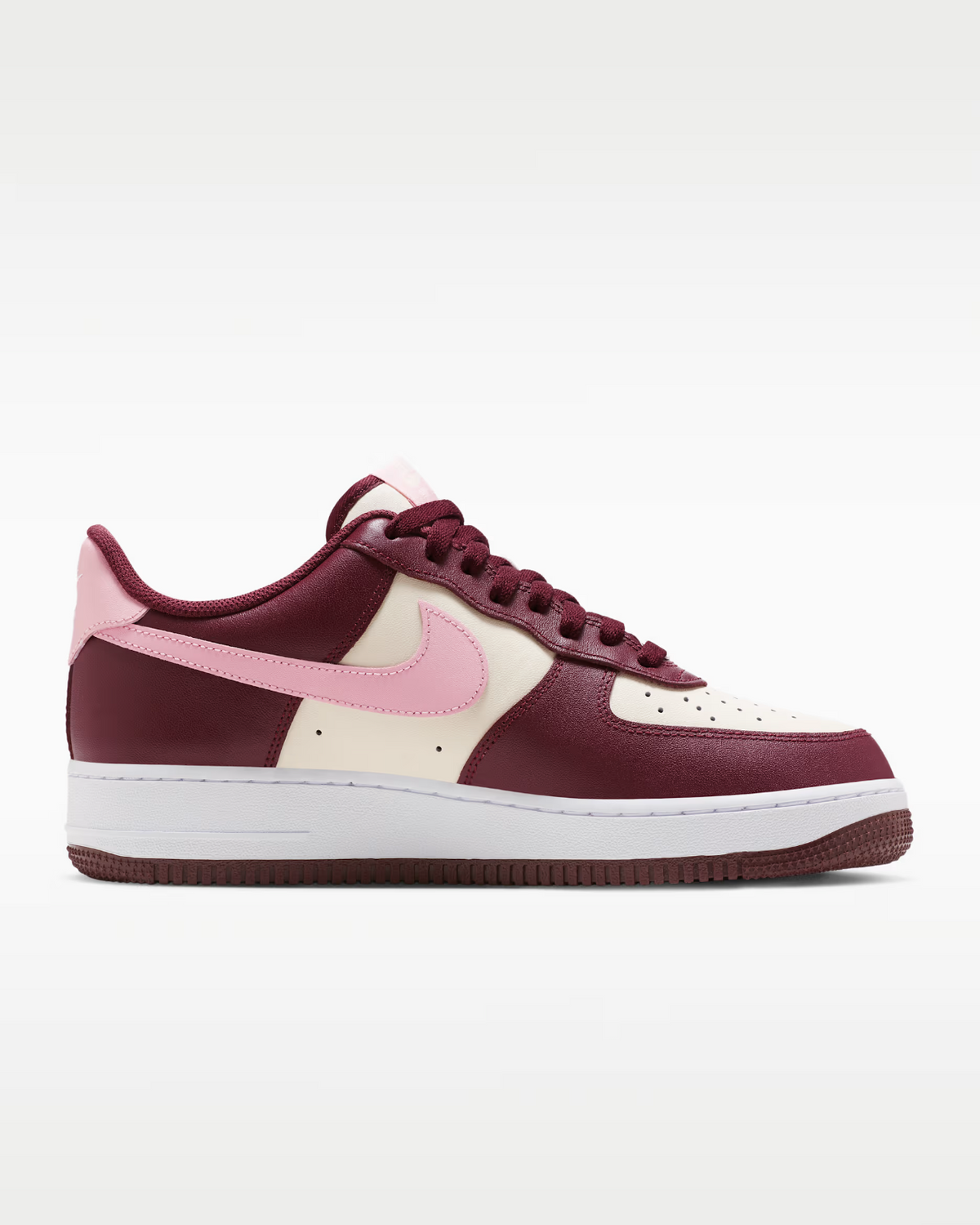 FD9925-161 Nike Air Force 1 '07 "Pale Ivory/Night Maroon" (Men's)