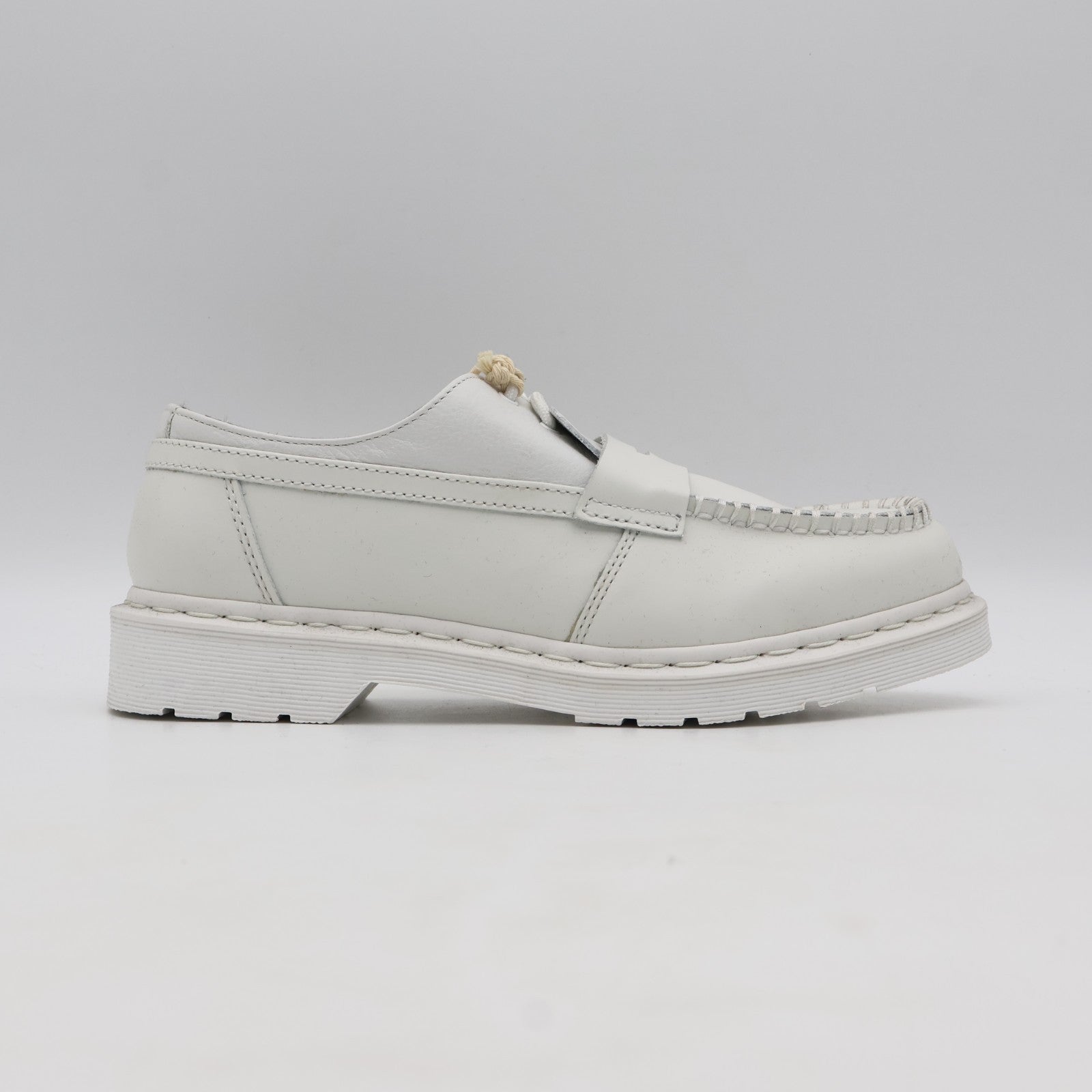 42218100 MM6 Maison Margiela Dr.Martens Penton 1461 Loafers White (Men's)