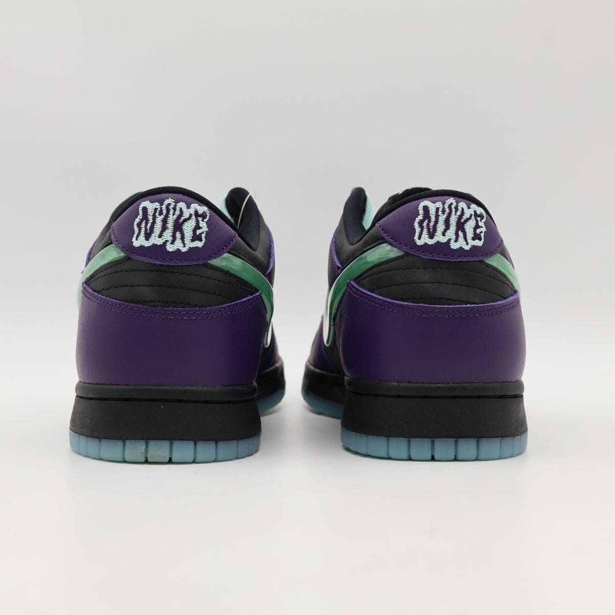 IB2267-001 Nike Dunk Low Retro LTD Wizard (Men's)