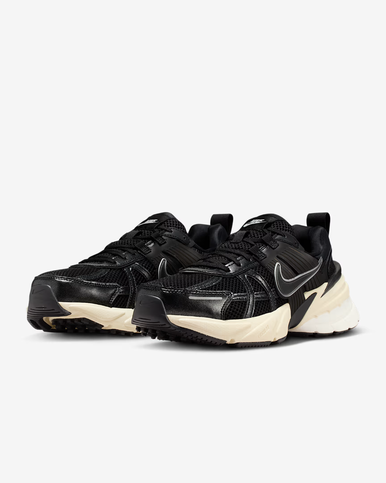 FD0736-012 Nike V2K Run Black Metallic Silver Muslin Black (Women's)