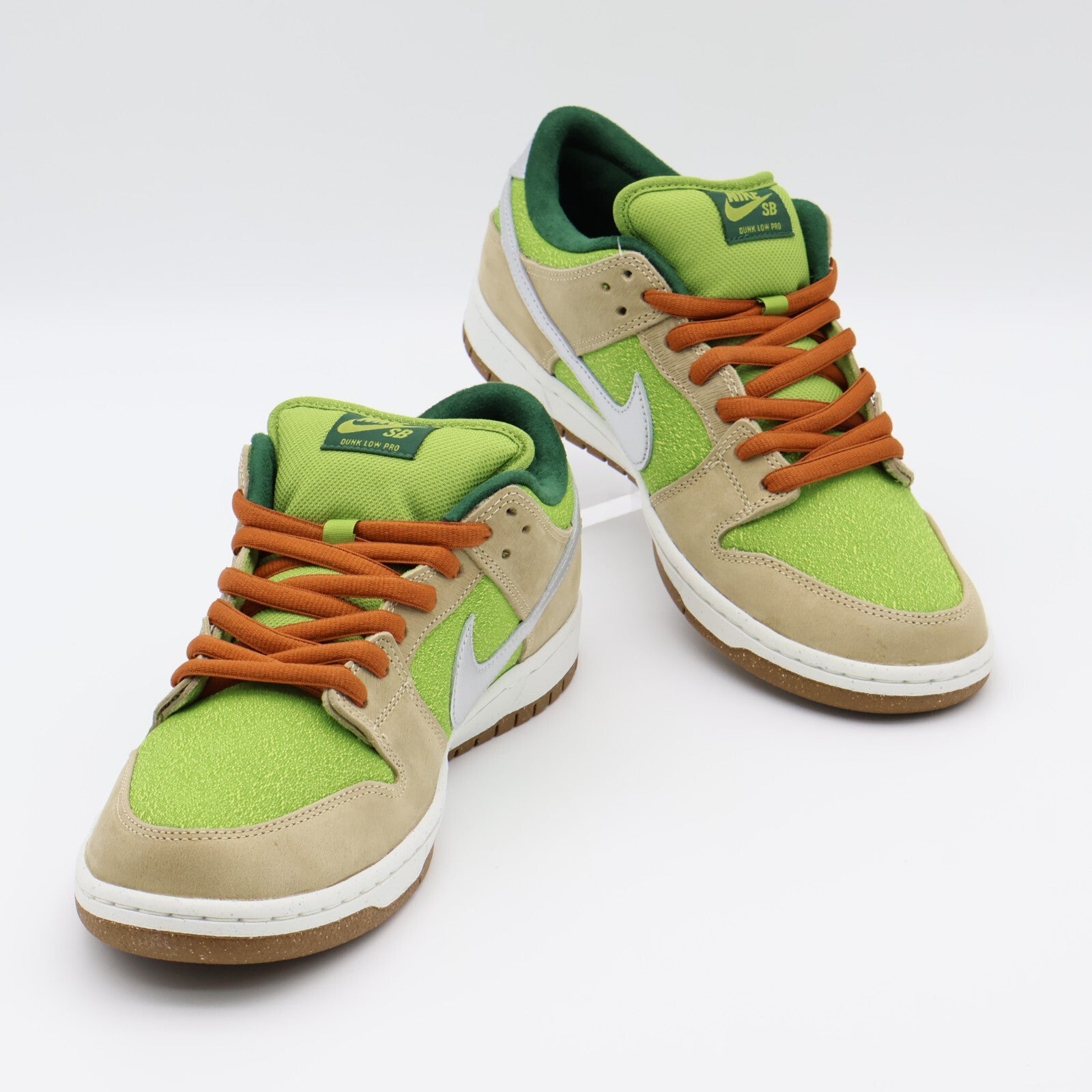 FQ7585-200 Nike SB Dunk Low Pro Escargot Sesame Metallic British Tan (Men's)