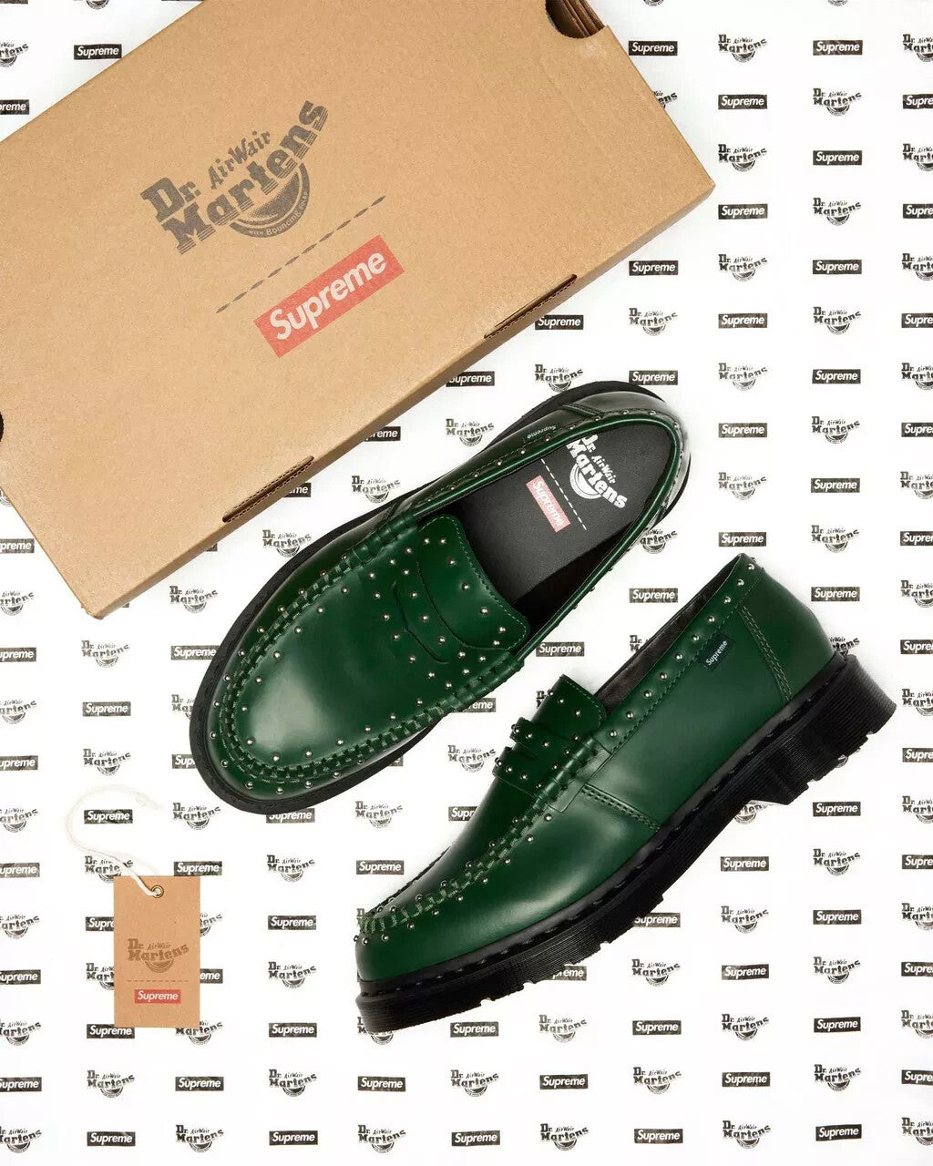 41873300 Supreme Ã Dr.Martens Studded Penton Loafer Dark Green 25SS Week (Men's)