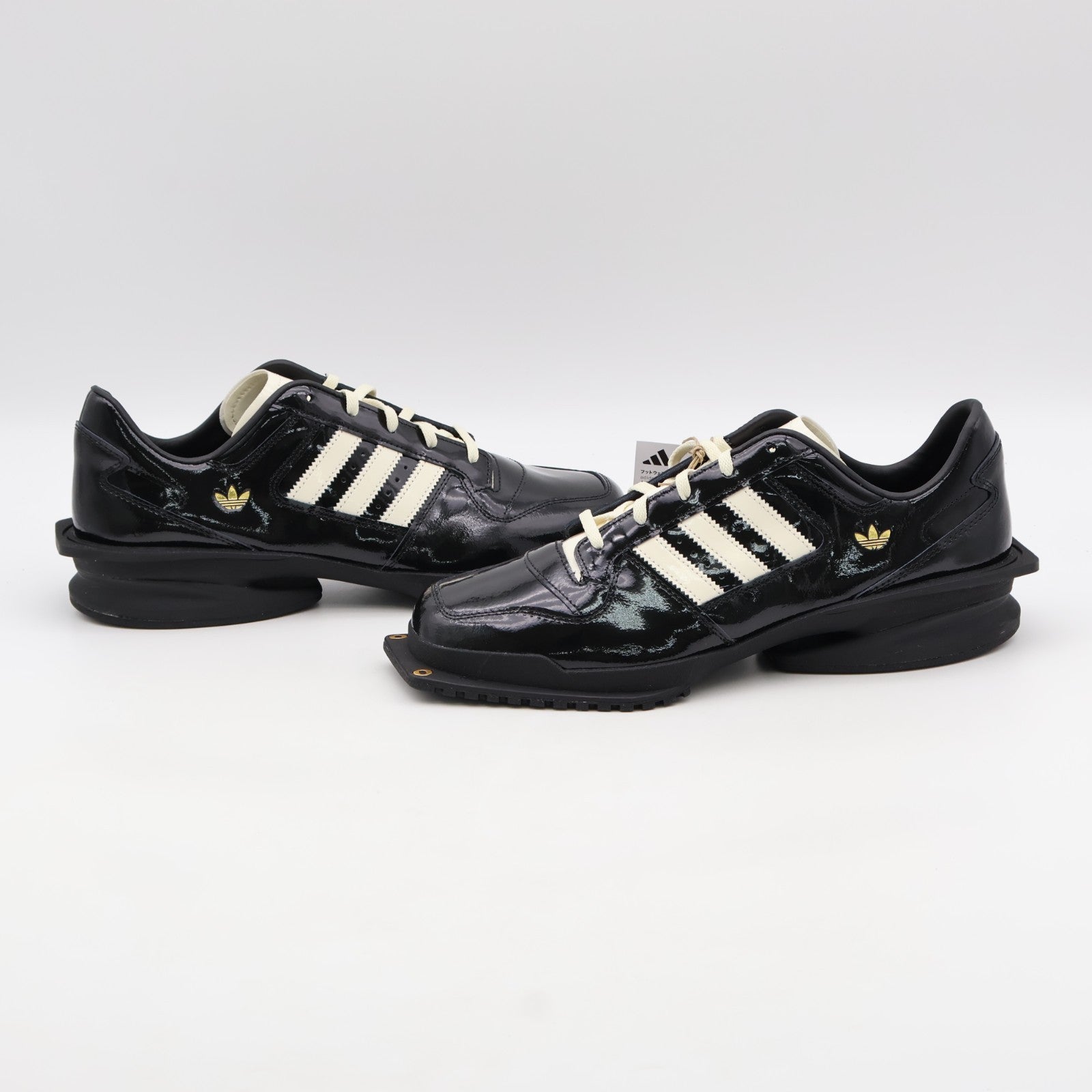KI8452 adidas Forum Cubism Core Black/Cream White/Gold Metallic (Women's)