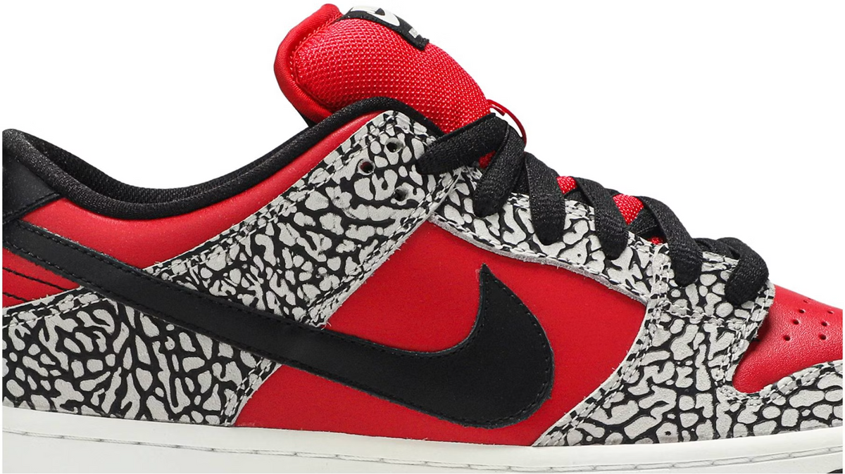 313170-600 Supreme Ã Nike SB Dunk Low "Red Cement"(2012) (Men's)