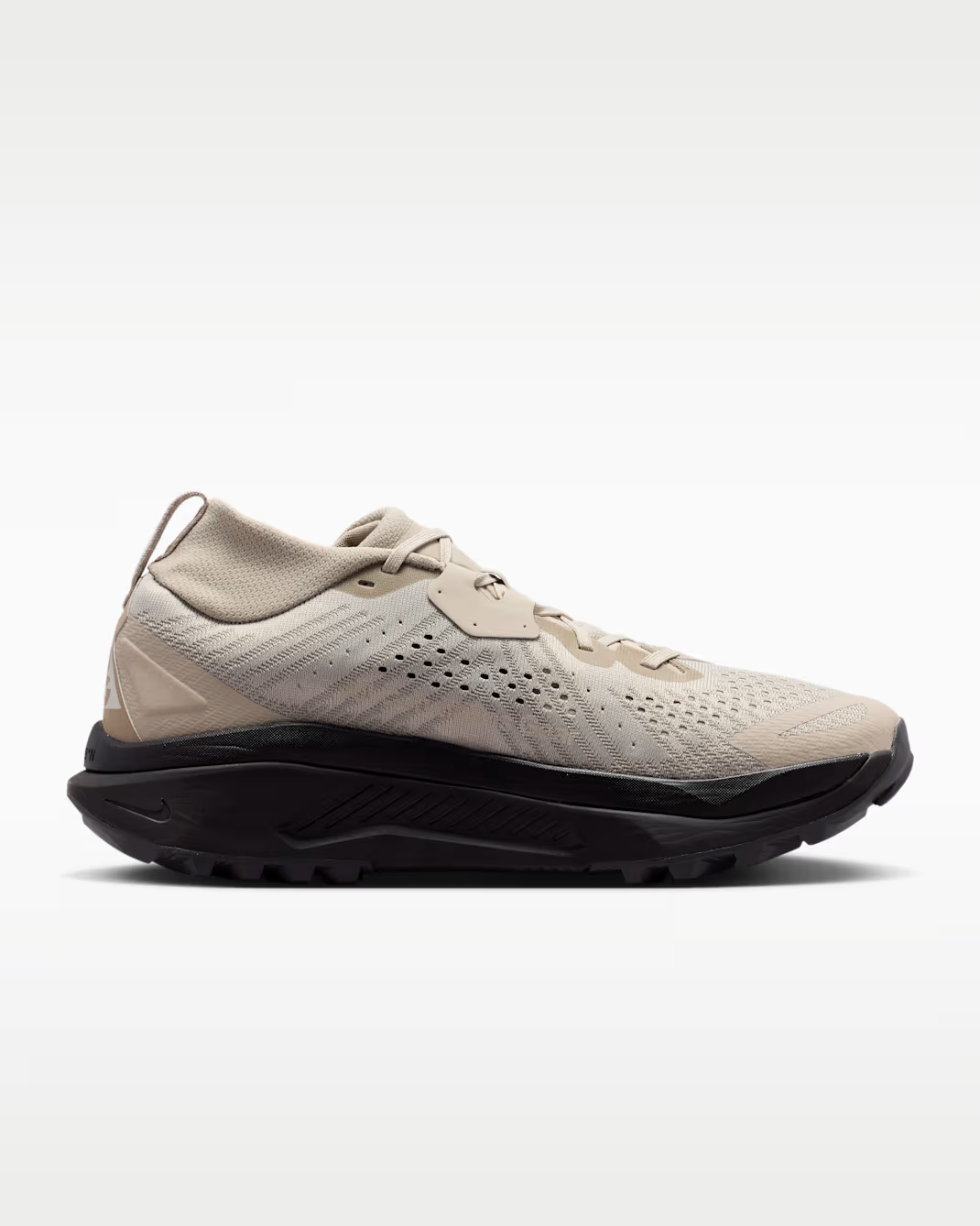 HV8113-202 Nike ACG Zegama Trail "Cream II/Black" (Men's)