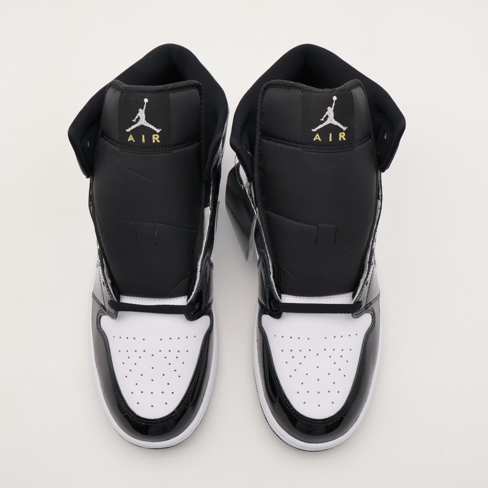HV0789-010 Nike Air Jordan 1 Mid Black Patent (Men's)